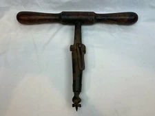 1800's US Bung Mfg. Auger Reamer Wooden Handle Iron Drill Bore Barrel Tool 5242
