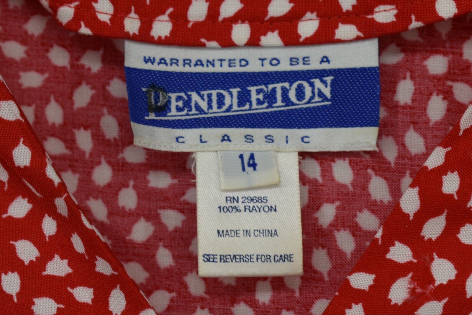 Pendleton Classic Womens Red Patterned Blouse Sho… - image 3