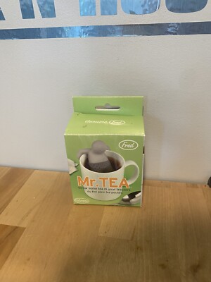 NIB Mr Tea Silicone TEA Infuser by Fred Fill Trousers With Leaves Perches on MUG