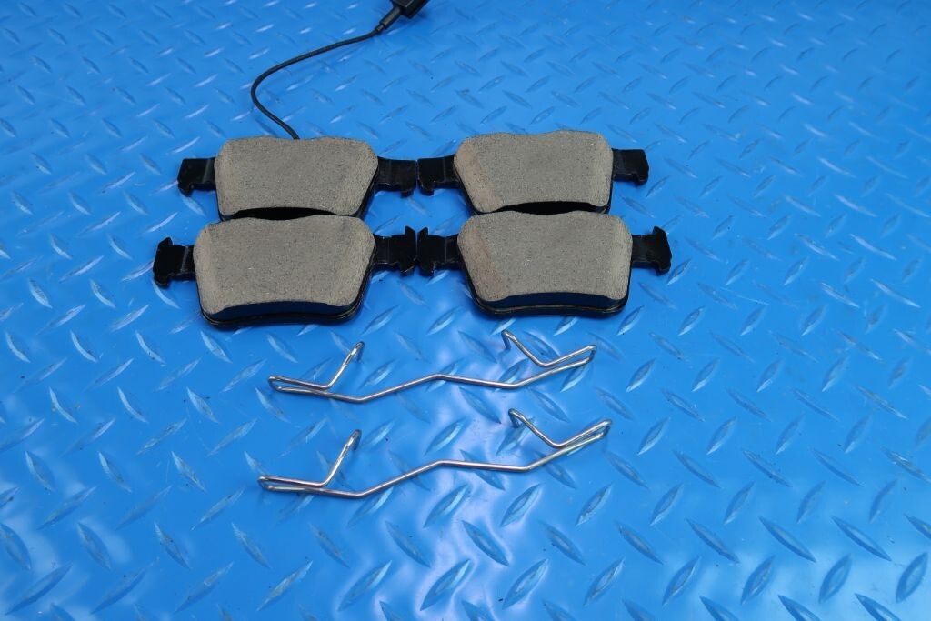 Maserati Levante S Trofeo front rear brake pads TopEuro #12023