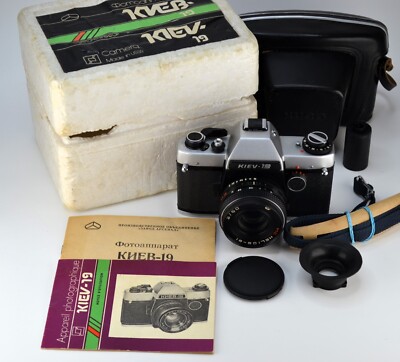 EXC! EXPORT TO FRANCE! USSR ''KIEV-19'' SLR CAMERA + MC HELIOS-81N lens, FULL SET