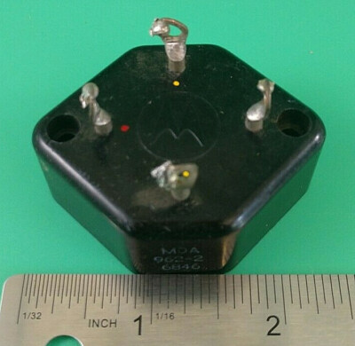 MOTOROLA MDA962-2 DIODE BRIDGE RECTIFIER 100V 10A
