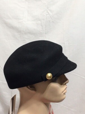 Women display picture 2