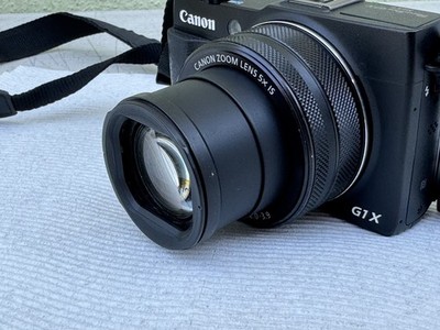 Canon PowerShot G1 X Mark II 9167B001 13.1MP 3in. Digital Camera