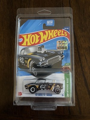 HOT WHEELS 2025 FACTORY SEALED SUPER TREASURE HUNT 62 CORVETTE