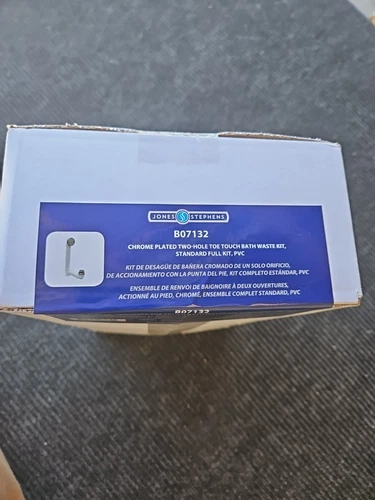 JONES STEPHENS Toe Touch White Plastic Tubular 2-Hole Bath Waste Drain Kit - Picture 1 of 3