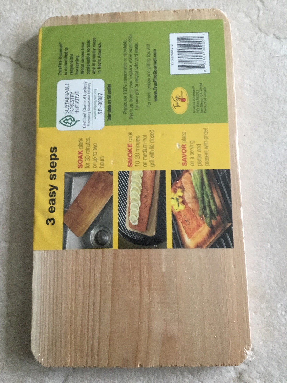 NEW True Fire Gourmet Cedar Grilling Planks 2 Pack Charcoal or Gas