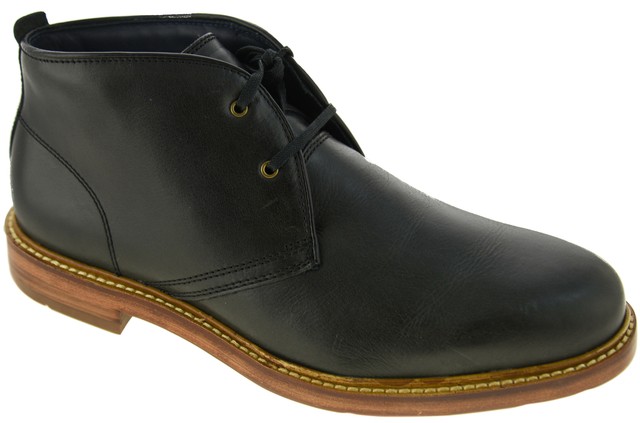 tyler chukka boot