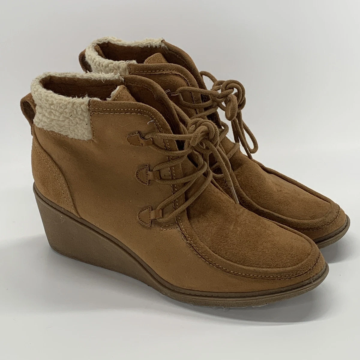 Mad Love Suede Tan Wedge Ankle Booties W Sherpa Cuff Woman s Size 10