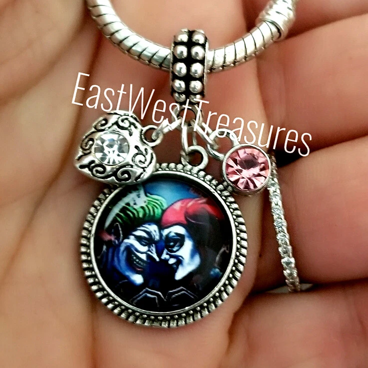 Harley quinn and joker necklace sale
