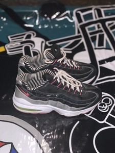 nike zebra sneakers