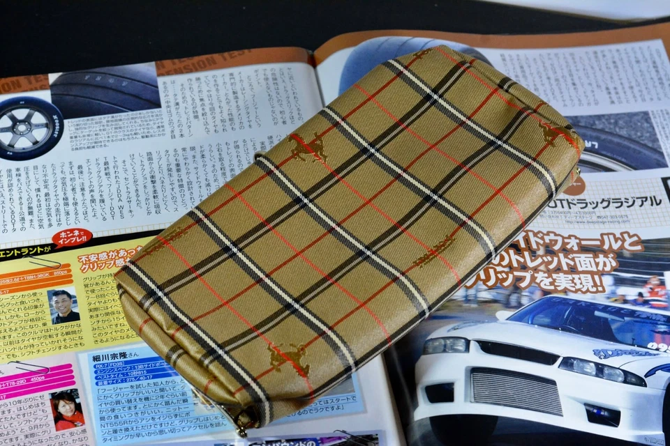 1980's VINTAGE FERARRI WALLET MINT CONDITION - Image 4 of 4