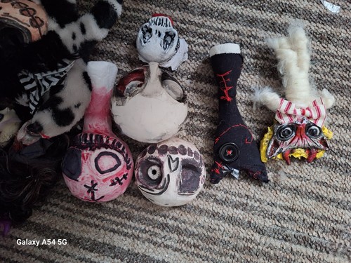Job lot dolls 32 x art dolls, clay dolls, crafting, upcycles - Picture 19 of 22