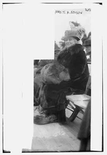 Mrs. Thomas Alva Edison,bundled up,fur,Bain News Service,seated outside