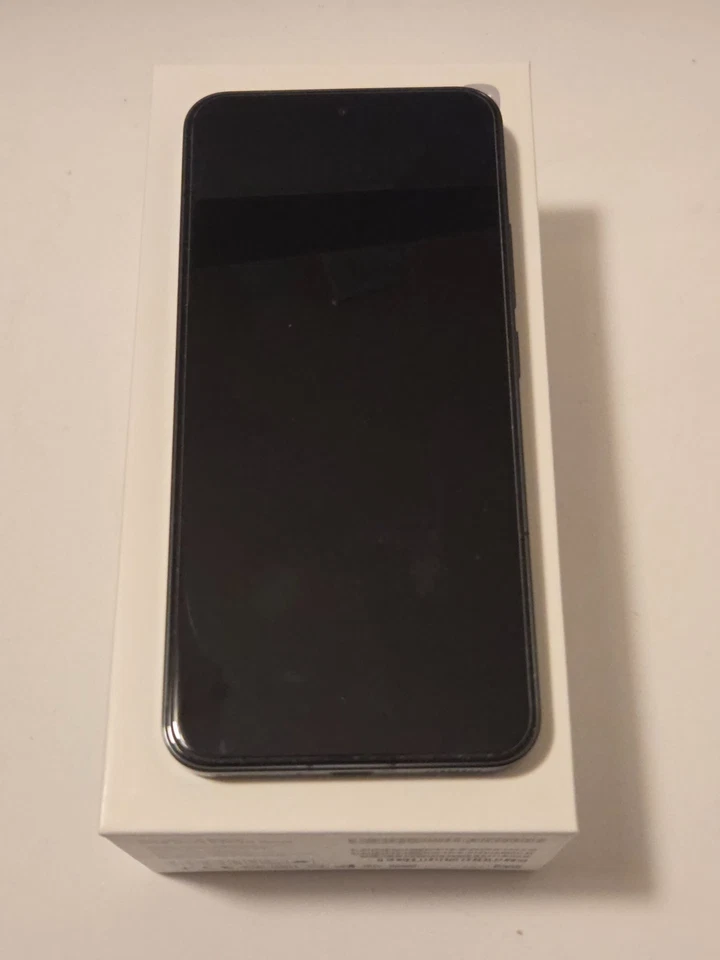 XIAOMI 13 5G 256 GB DUAL SIM 6.36" AMOLED - Immagine 3 di 4