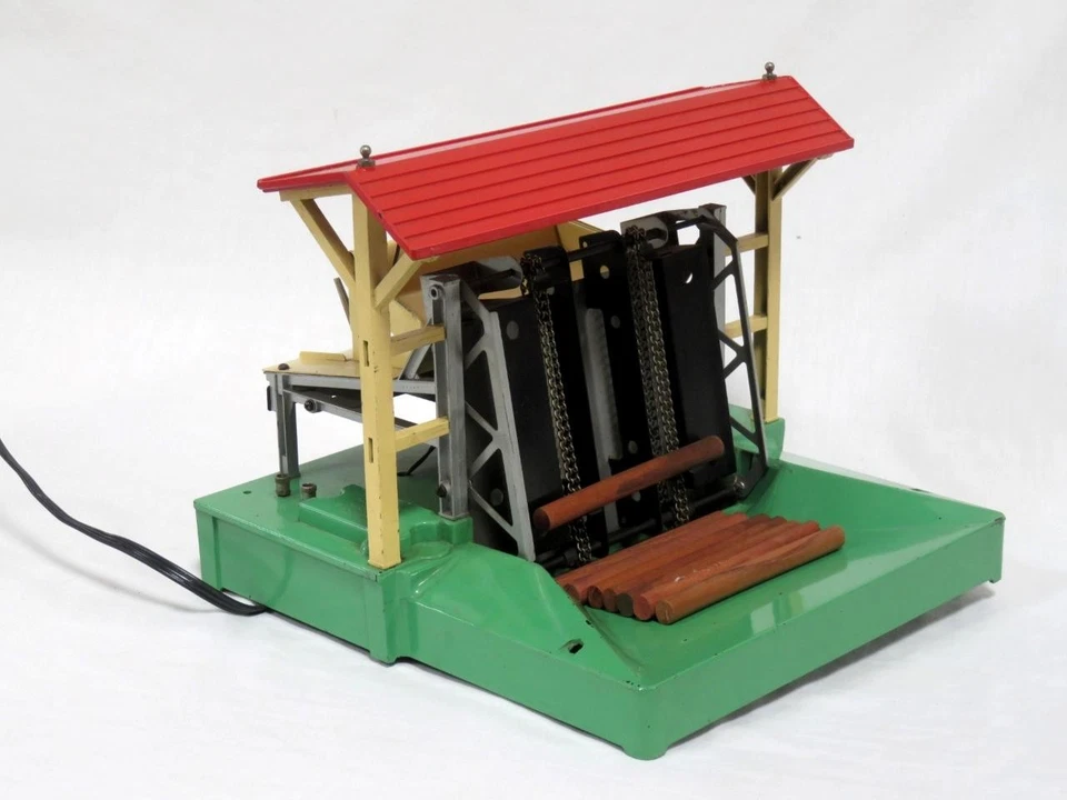 Vintage Lionel Trains No. 164 O Scale Lumber Log Loader Shed - VIDEO - Image 4 of 4