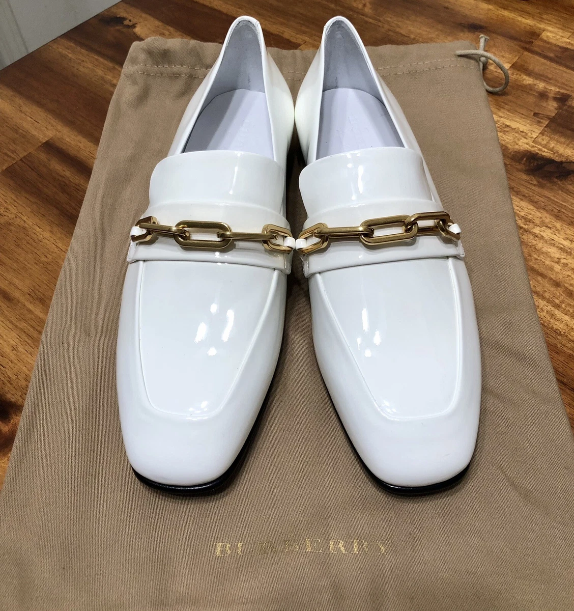 Chain Accent: Burberry Loafer - Shoe Effect