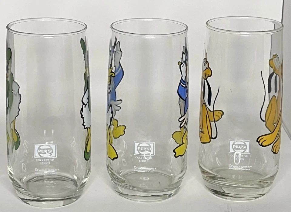 Vintage Pepsi Collector Series Glasses Featuring Daisy Donald & Pluto - Image 2 of 4