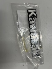NEW  GENUINE KAWASAKI Z1000 Z650 Z400 FUEL TANK EMBLEM BADGE 56014-1038