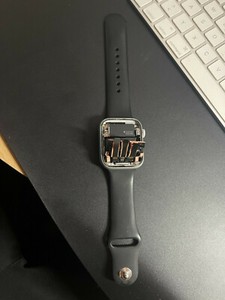 Apple Watch 4, 44mm, grau, ohne Display, defekt