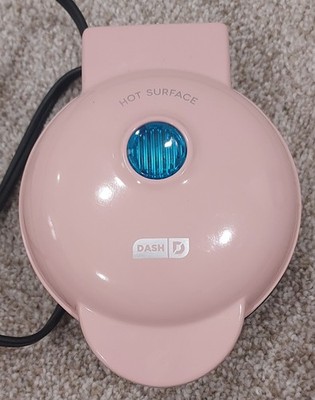Dash Mini Bunny Waffle Maker 4 inch Pink Easter Spring Great Condition