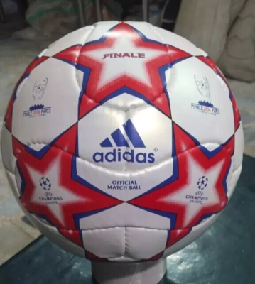 Adidas Finale Paris UEFA Champion League 2006 Soccar Ball size 5
