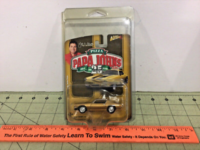 Johnny Lightning Papa John s Pizza 1971 Chevy Camaro Z28 car