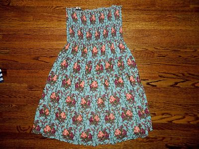 iceberg lettuce with blue cheese dressing and bacon Women & Juniors Love Shack Fancy Siona Dress Skylight Blue main image 0