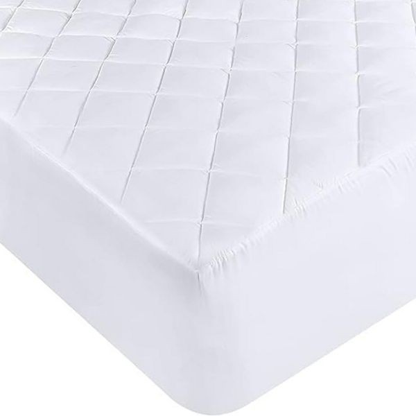 Protège-matelas 180x200 cm respirant et matelassé anti-humidité