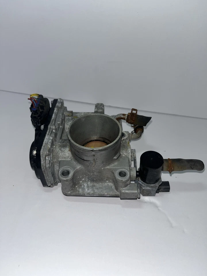 Honda Insight 2010 2011 2012 2013 2014 OEM carrocería del acelerador 1,3 L 4 cilindros Foto 3 de 4