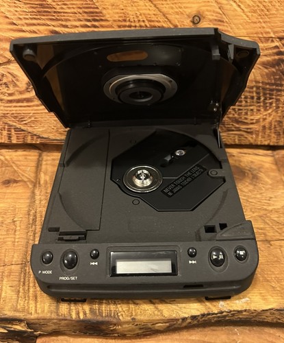 Vintage Denon DCP-50 CD Player Portable Compact Discman 1990 *Rare*Works! 