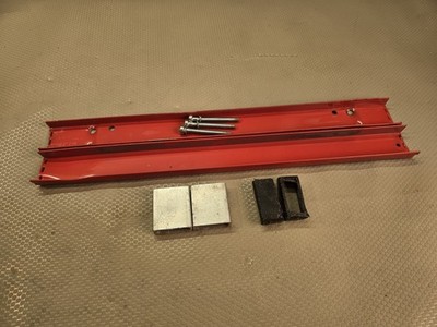 Snap-on Vintage KR-402A Tool Box Handle Roll Cab Handle Red Original End Caps