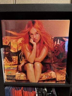 Karol G Alternate Cover - RED - MAÑANA SERA BONITO Limited Edition Vinyl