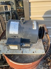 Dayton 2NKY8A 3/2HP 3 Phase Electric Motor