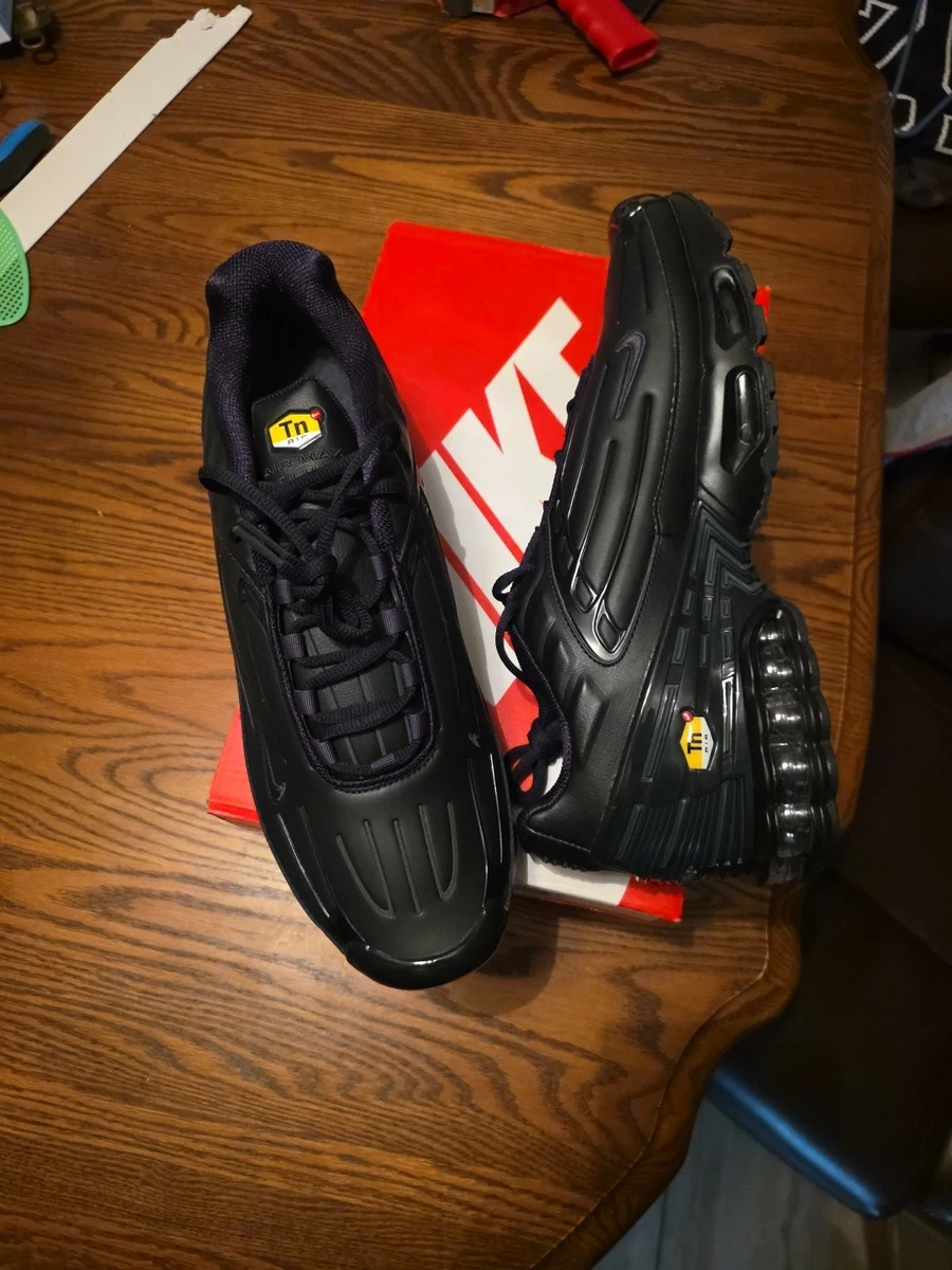 Preços baixos em Nike Air Max Plus 3 Leather Triple Black | eBay