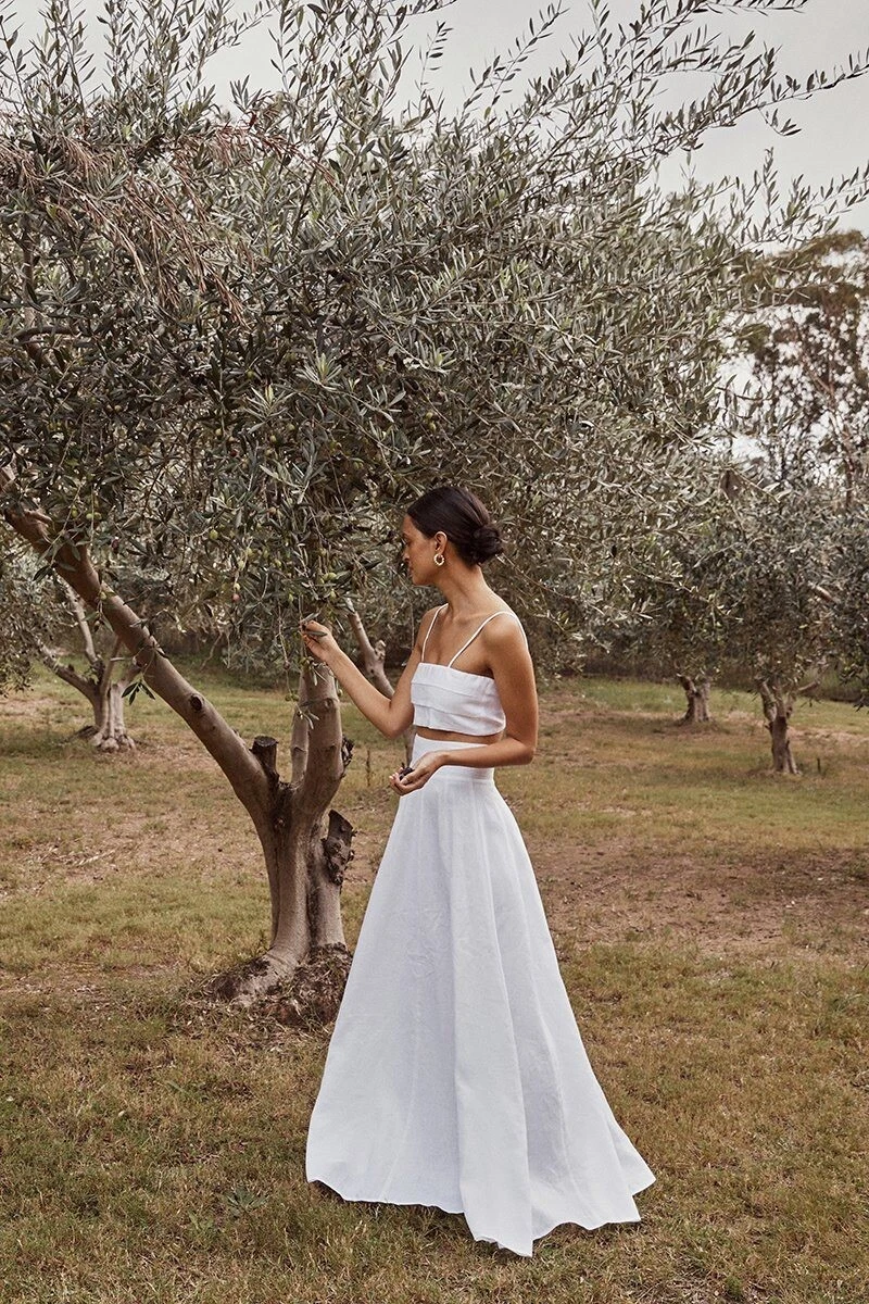 Dissh white linen shop skirt