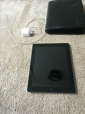 Apple iPad 4th Generation 16 GB 9.7" Tablet Black