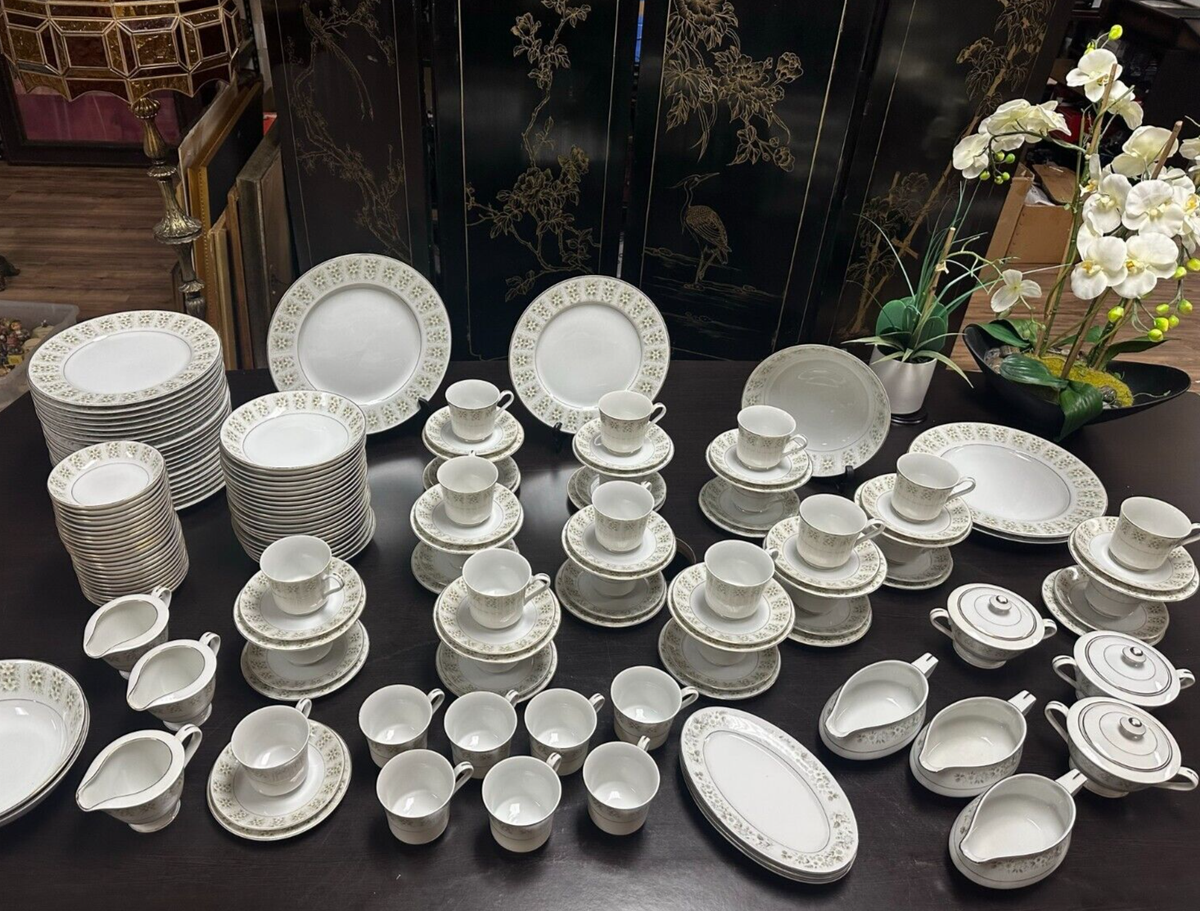 Bliss by FINE CHINA Dinner set Of Japan. 160 Pieces. HUGE SET | eBay