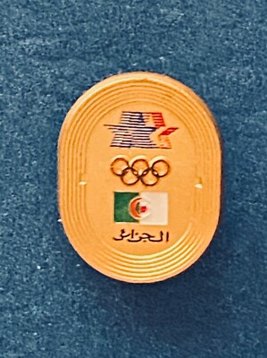 Pin's Olympique - Comité Olympique Algérie 1984 - Fabriqué En Italie - Collection CIO
