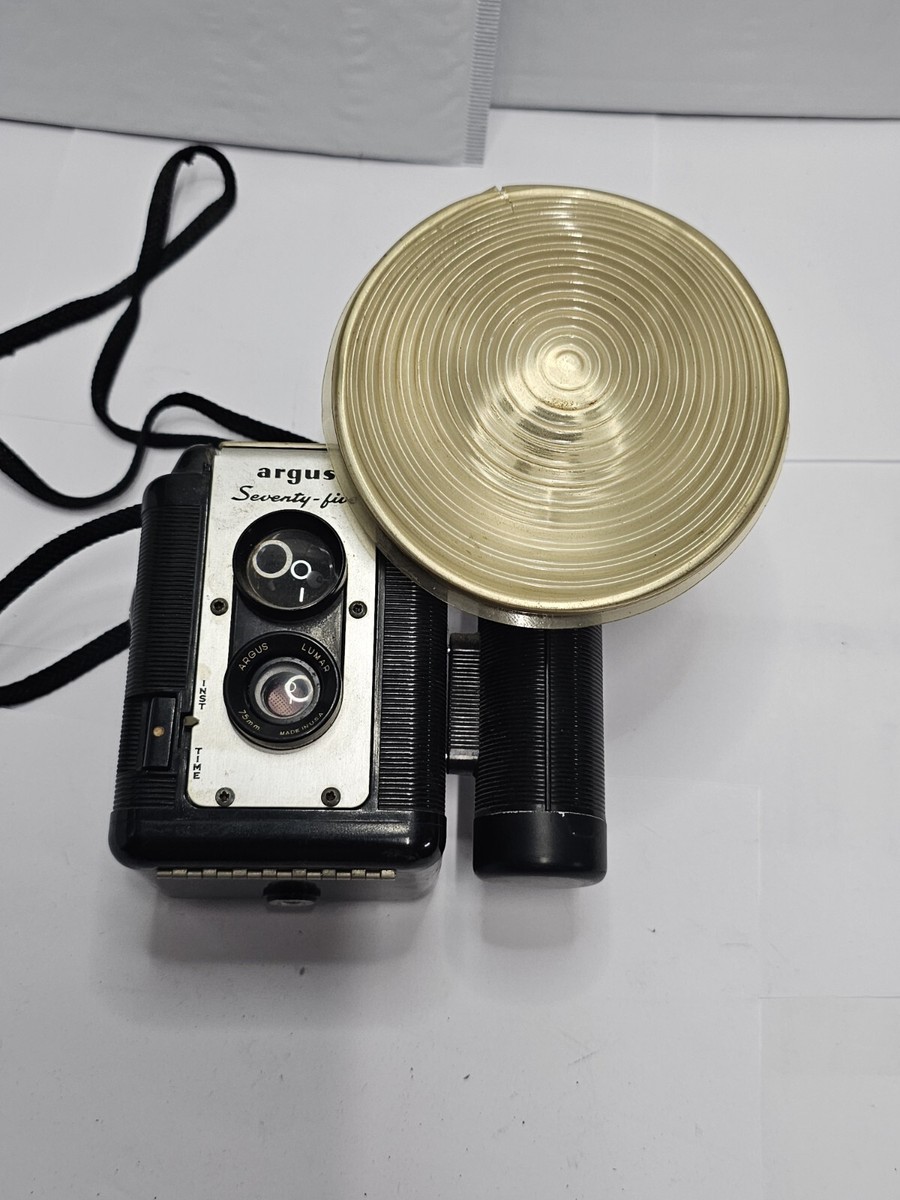 Vintage Argus Super 75 Camera Seventy Five. Collectabile Camera