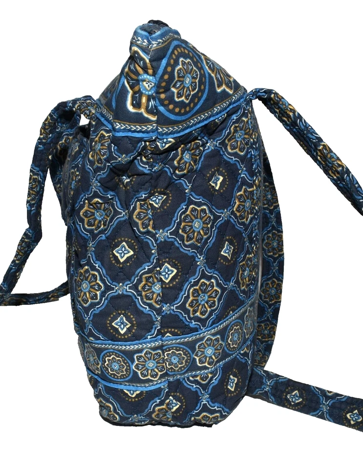 Bolso de Hombro Cuadrado Algodón Multi Bolsillo Acolchado Floral Azul Marino Tanya Lee Foto 4 de 4