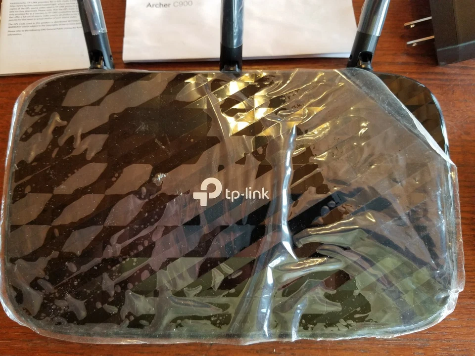 TP-LINK AC900 Archer C900 Wireless Dual Band Gigabit New  - Image 3 of 4