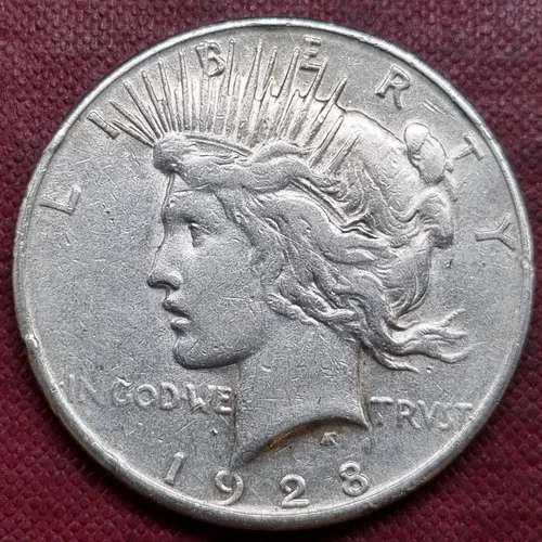1928 S Peace Dollar $1 Silver Higher Grade XF - AU  #96862
