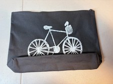 Thirty-one 31 Zipper Pouch Retired Bicycle NEW