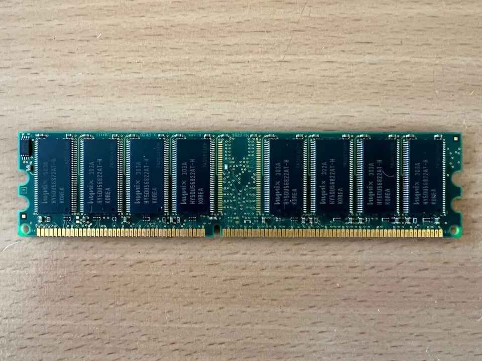 Hynix PC2100U-25330  512MB DDR 266 MHz CL2.5 HYMD264646A8-H AA Desktop Memory - Image 3 of 3
