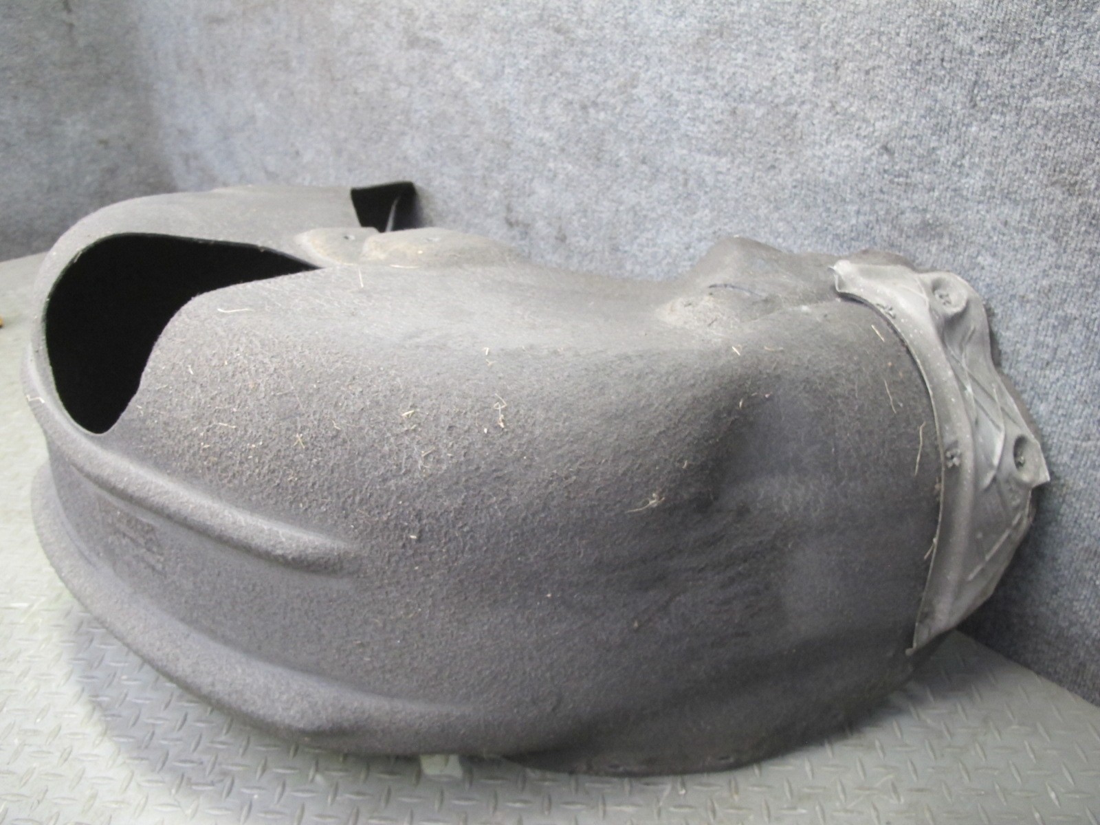 2006-2012 BENTLEY FLYING SPUR REAR LEFT SPLASH SHIELD FENDER LINER WHEEL ARCH