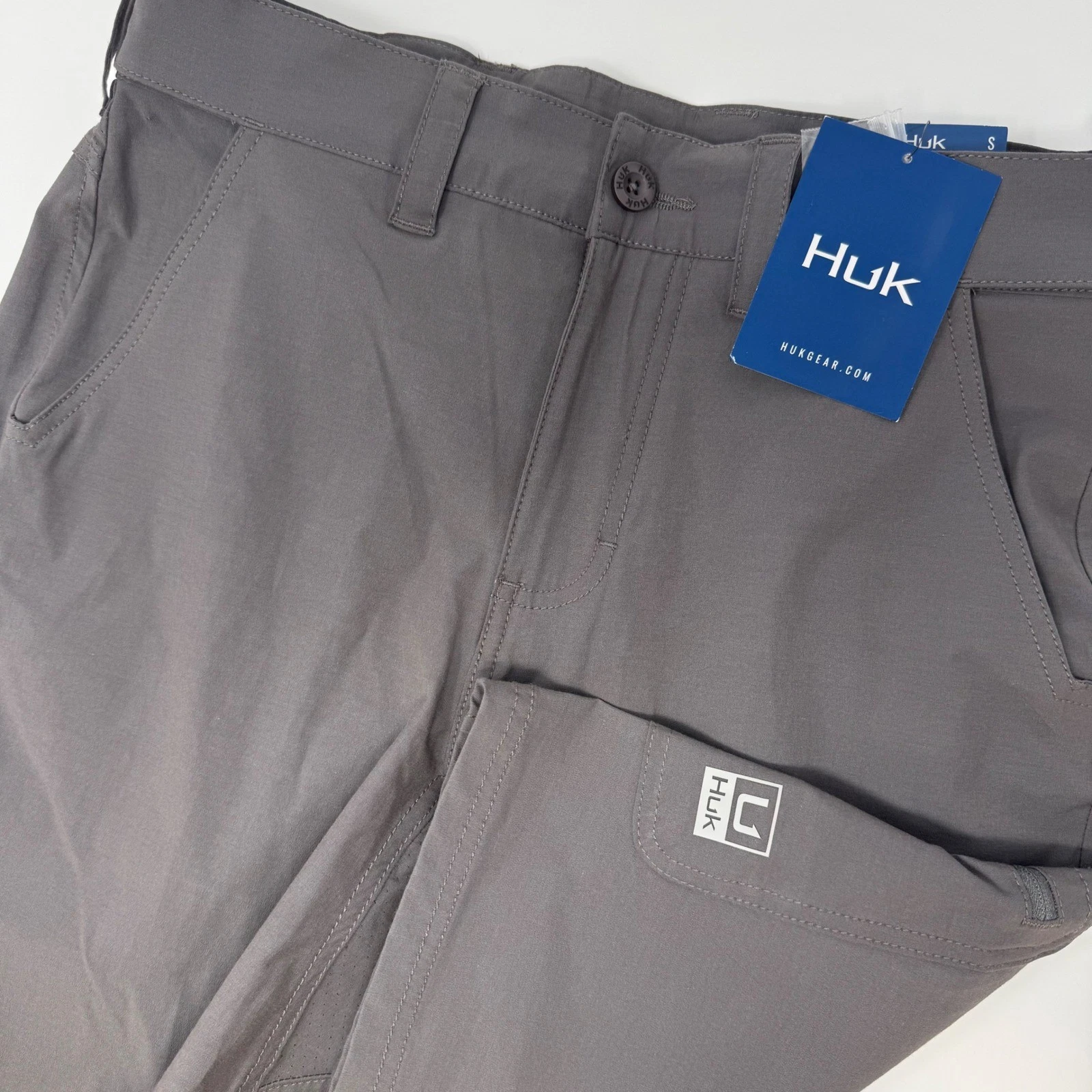 HUK Mens NXT LVL 10.5 Inch Inseam Shorts Gray Size Small Fishing Performance NEW