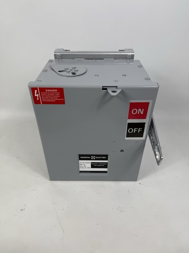 GENERAL ELECTRIC GE AC AC462RG, 60 AMP ,480V BUS PLUG ARMOR CLAD, 3 Wire, 60A