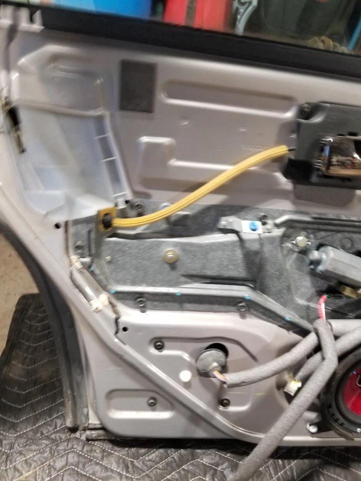 Volvo V70 V70R 1998-2000 camioneta conductor puerta trasera plata arena metálica #364AN Foto 3 de 4