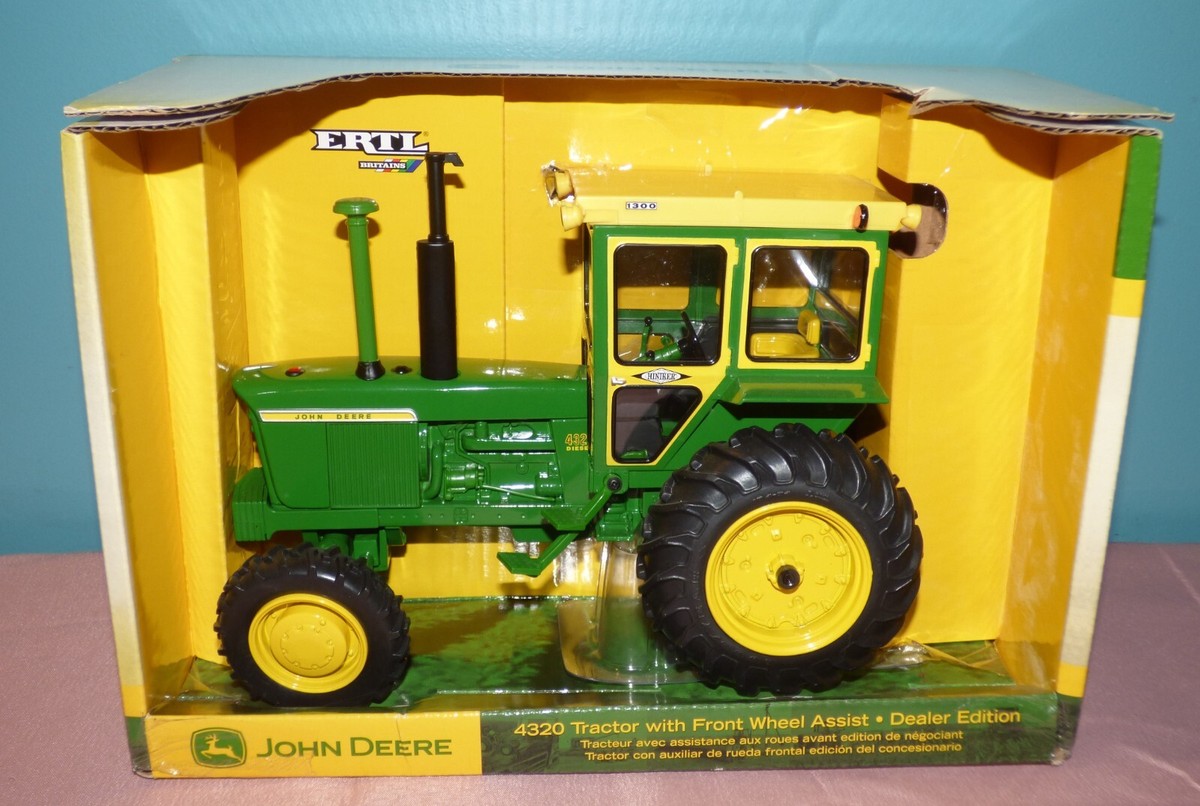 ERTL ジョンディア　トラクター　1/16 スケール Amazon.co.jp: ERTL ジョン ディア トラクター ミニカー 1/16